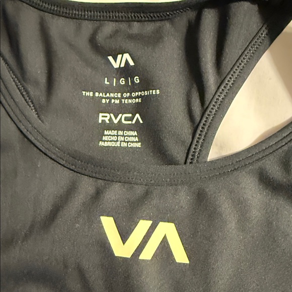RVCA - Picture 2 of 4